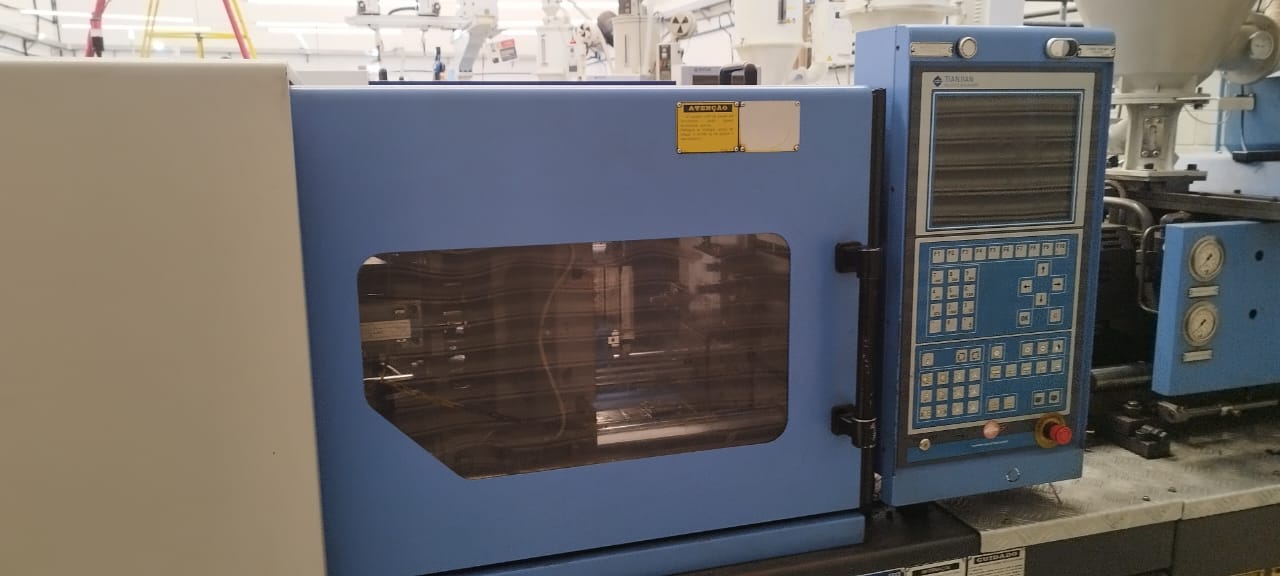 Injetora Haitian PL 86 ton